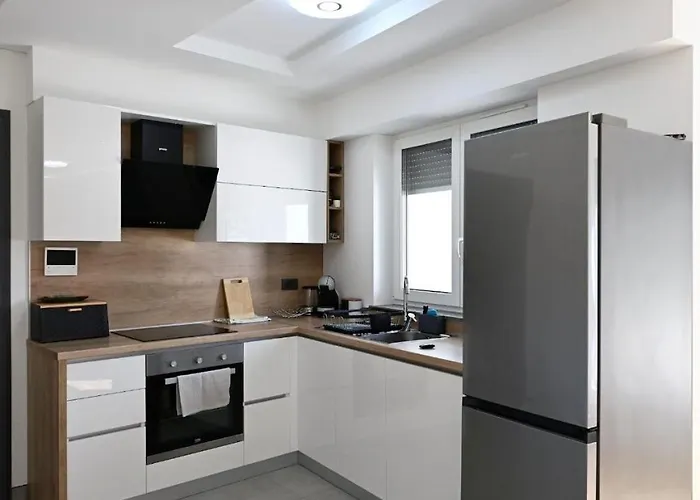 Cobco Lejlighed Kostrena